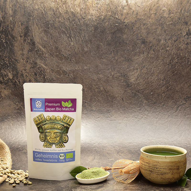 Matcha Tee mit grünen Kaffeebohnen und Moringa